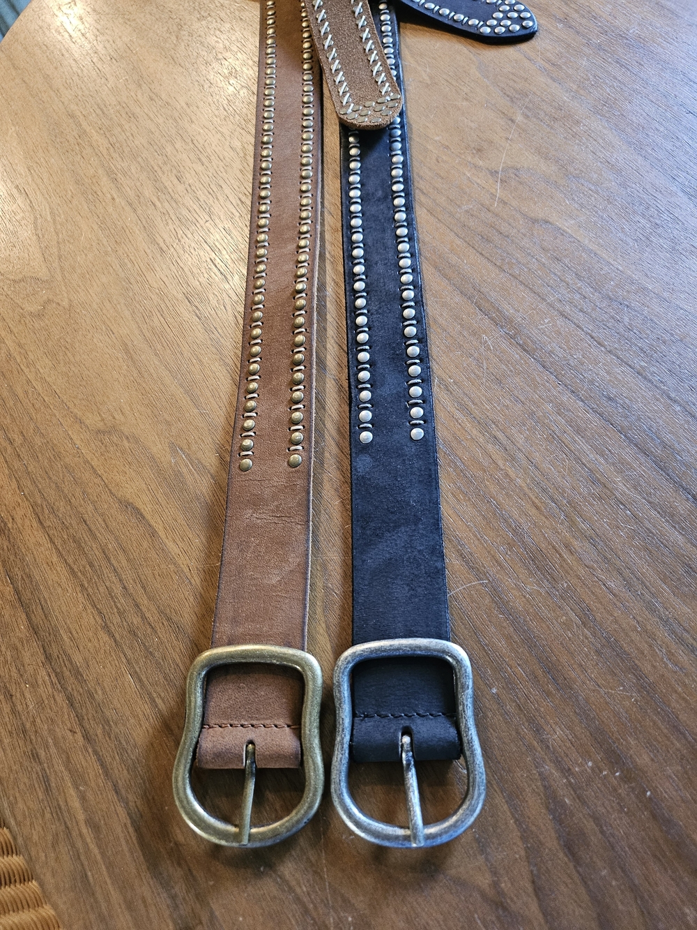 2 X Studded Leather Belts in Brown and Black Vintage Style Cast Metal Buckles L